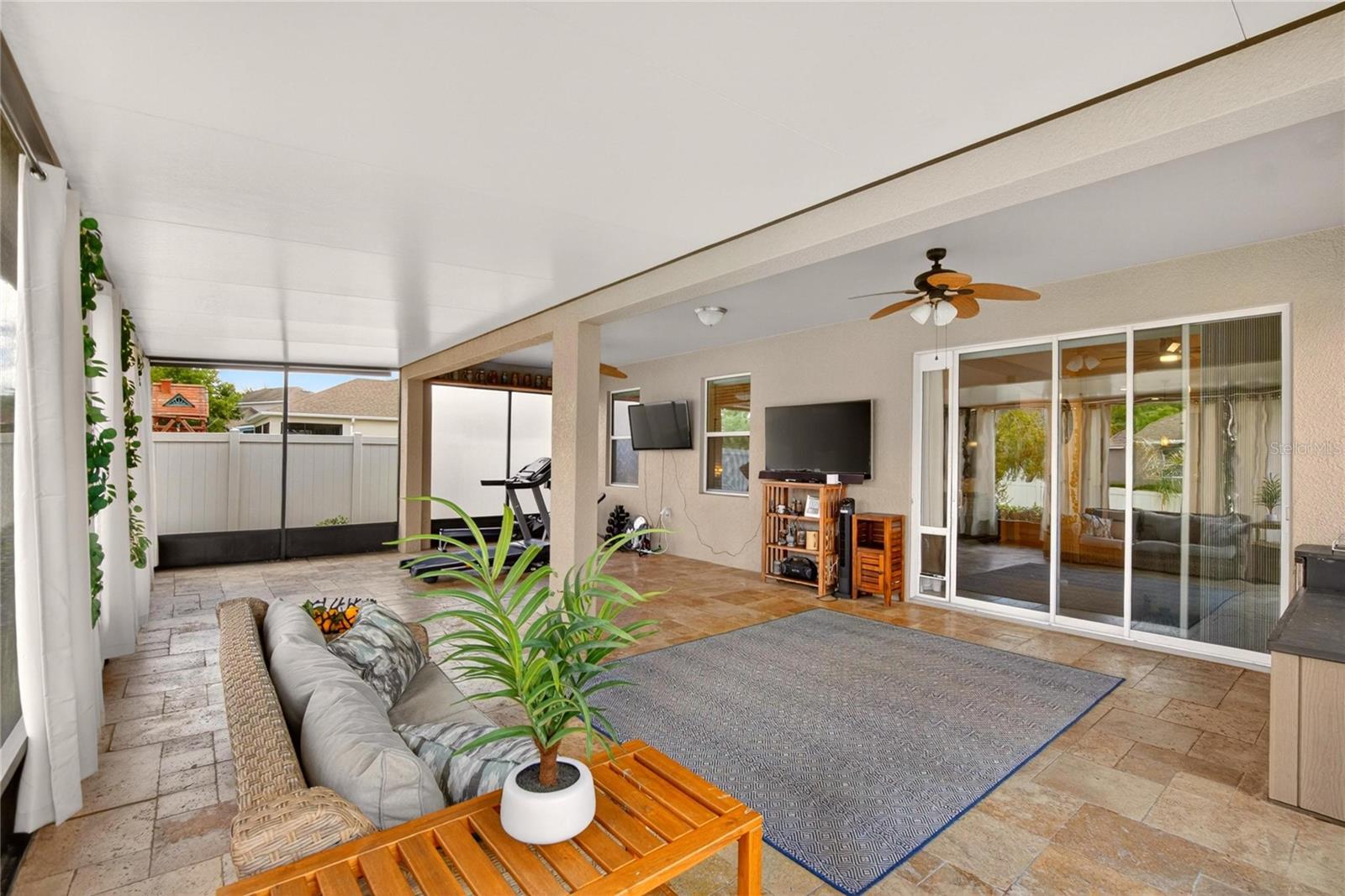 CHANNING PARK - Residential