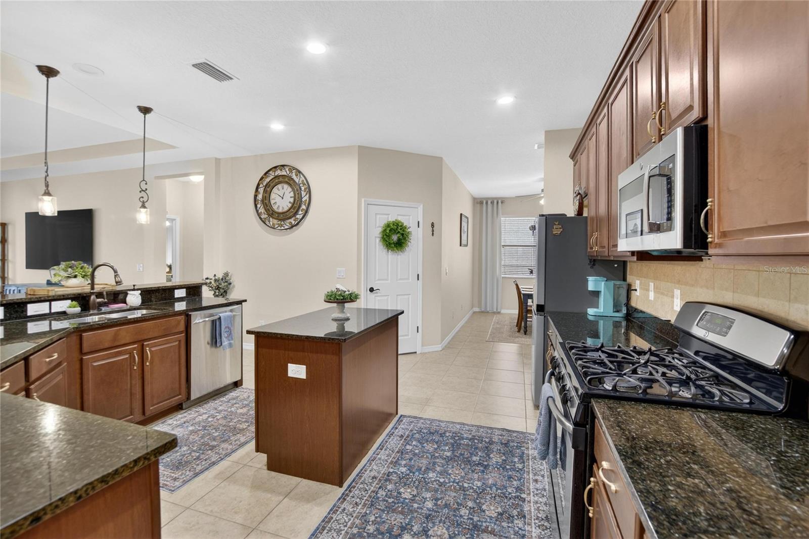 CHANNING PARK - Residential