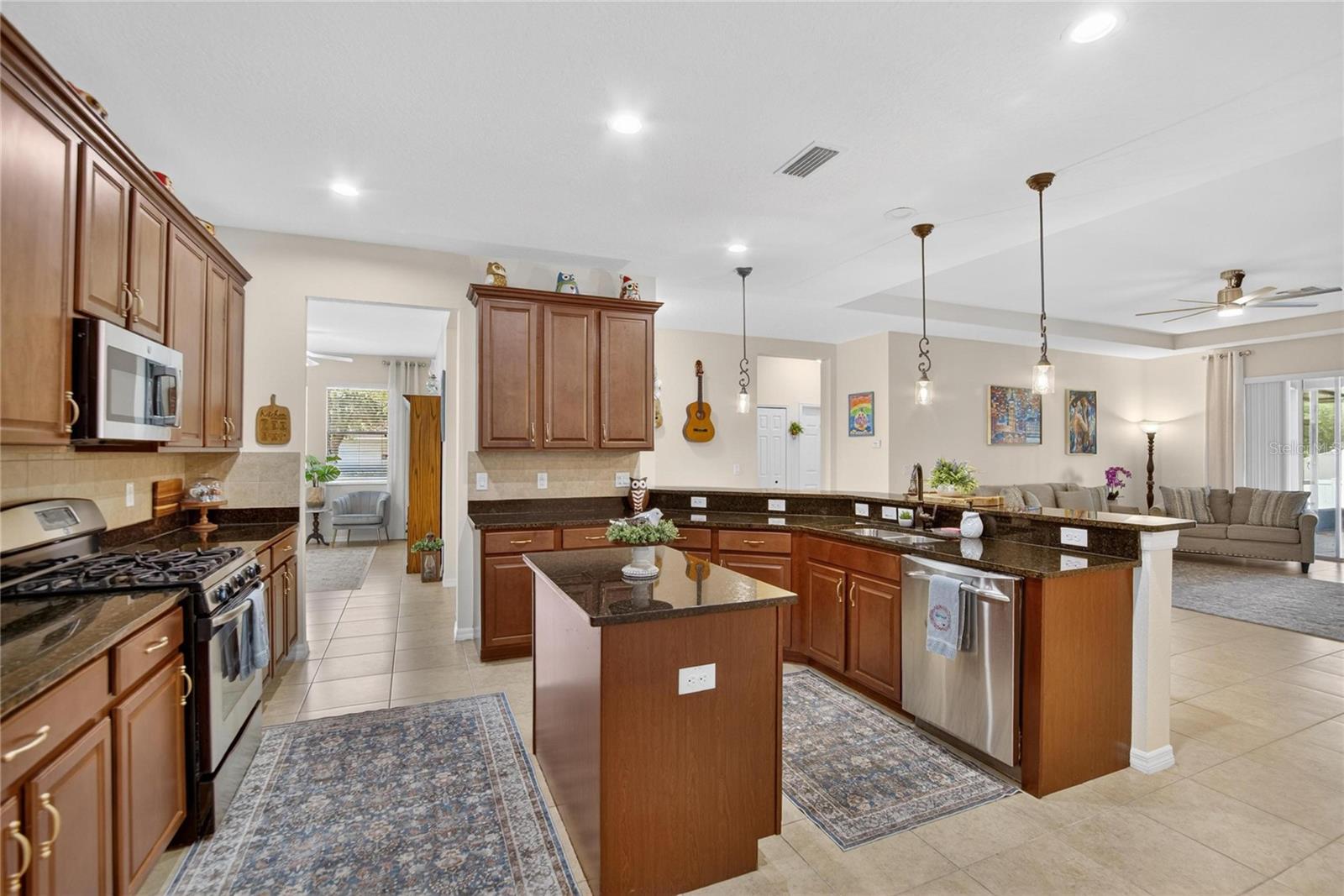 CHANNING PARK - Residential