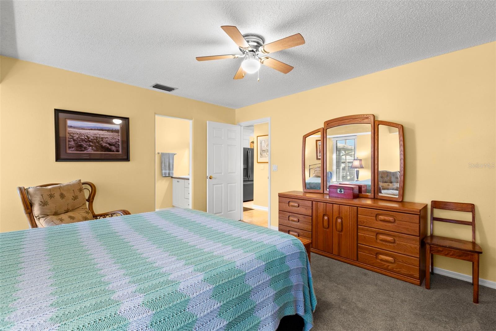 POINTE ALEXIS SOUTH - Residential