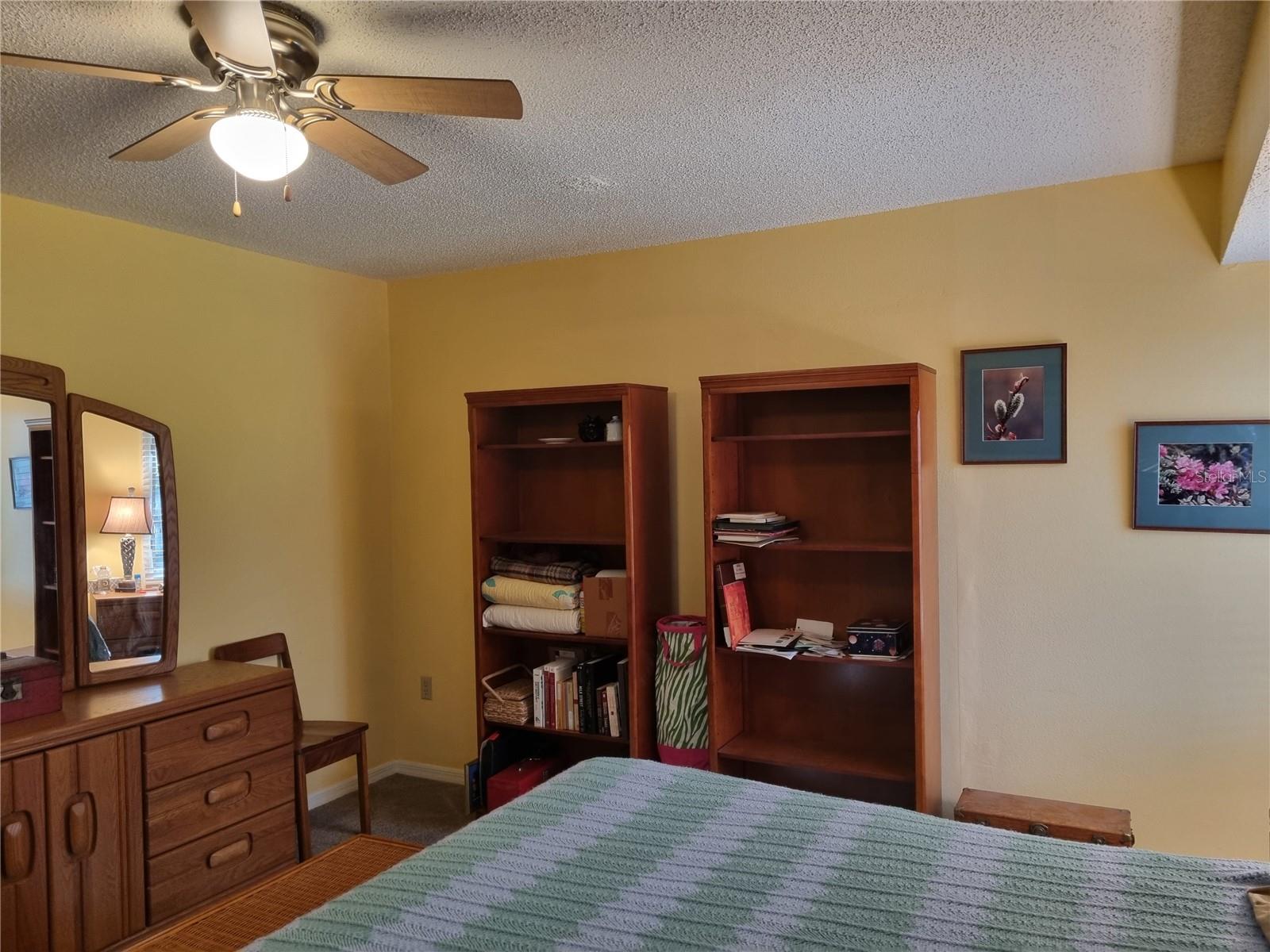 POINTE ALEXIS SOUTH - Residential