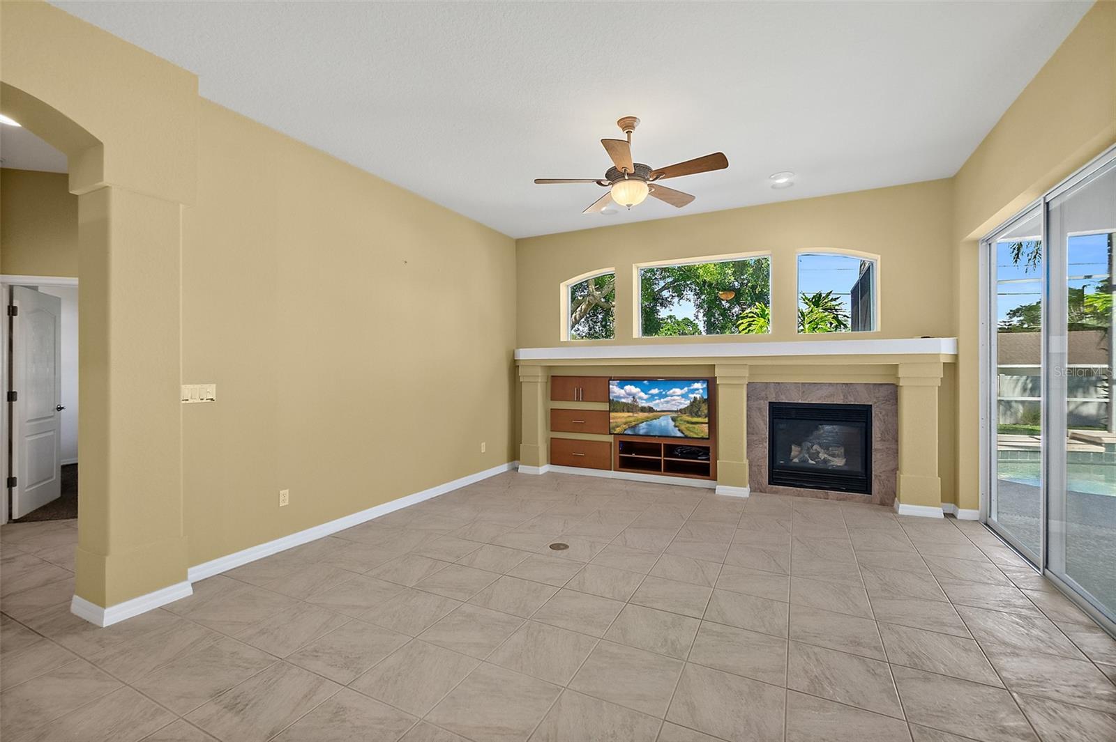 BROKEN BOW ESTATES - Residential