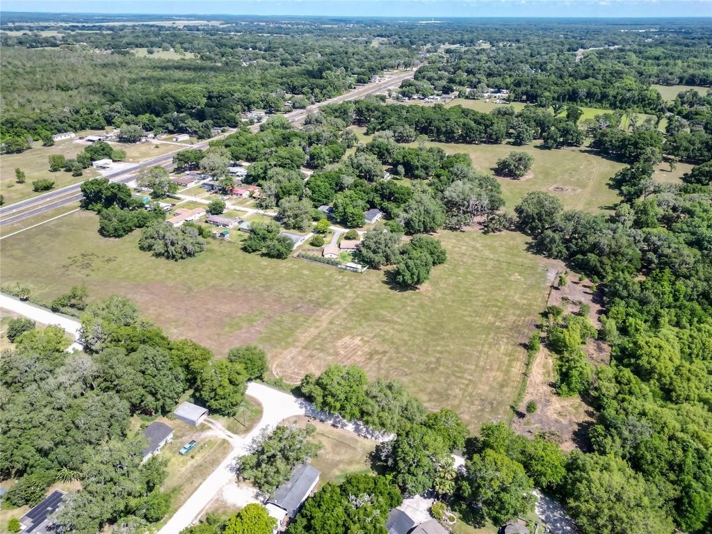 Photo of 37952 Crystal Way, Dade City, FL 33523 (MLS # TB8401775)