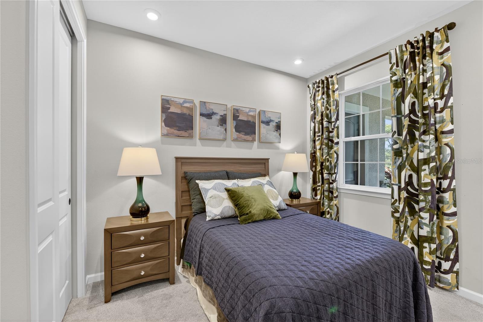 RENAISSANCE/WEST VLGS PH 1 - Residential