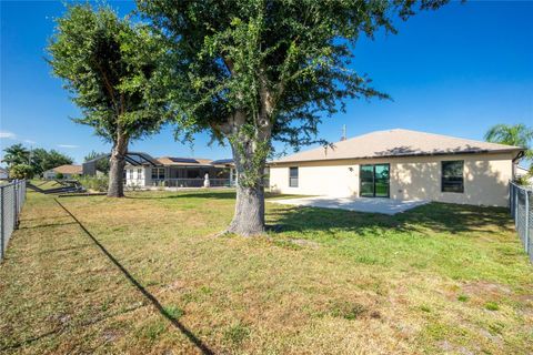 A home in PUNTA GORDA