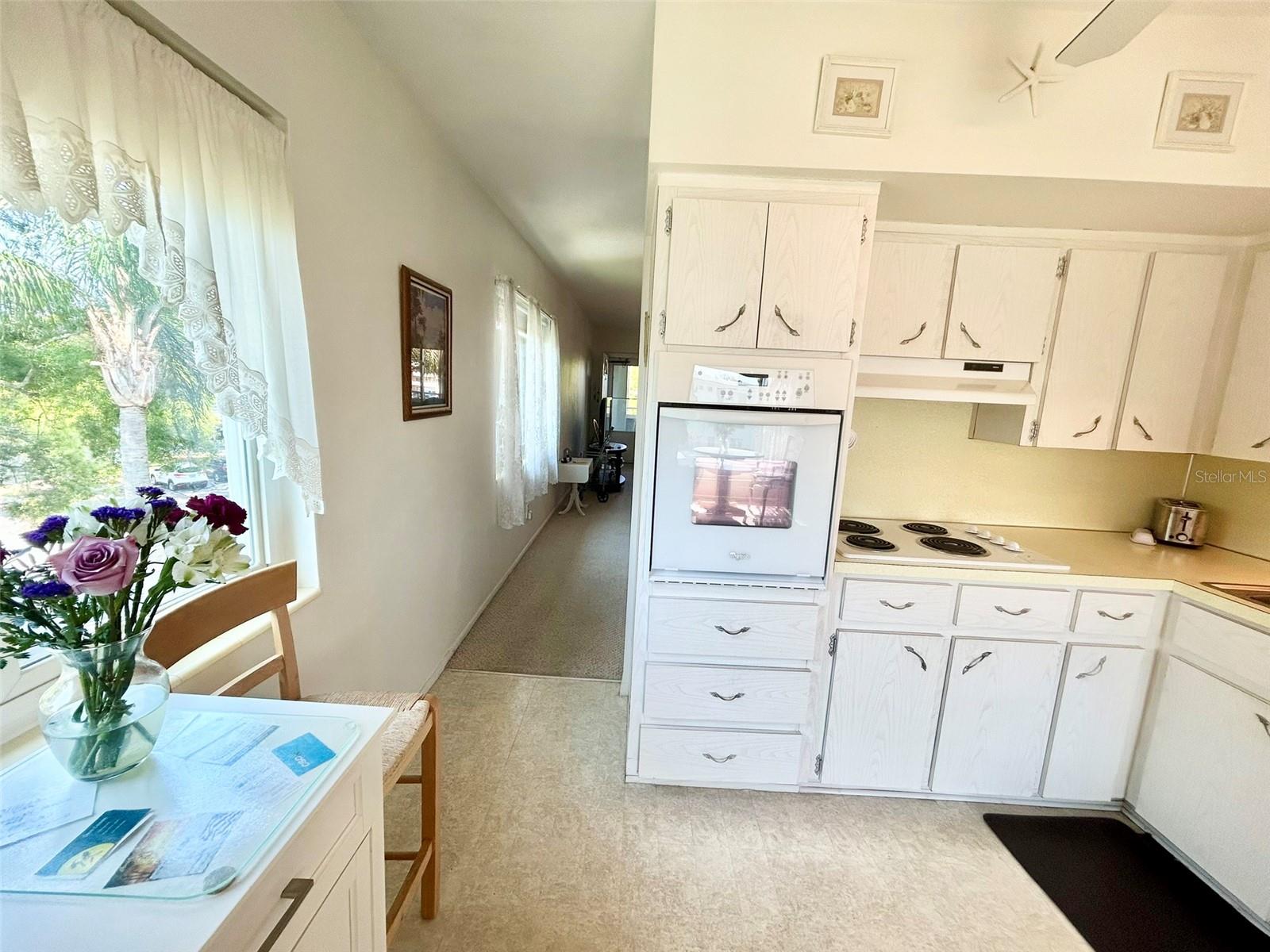 ON TOP OF THE WORLD - Residential