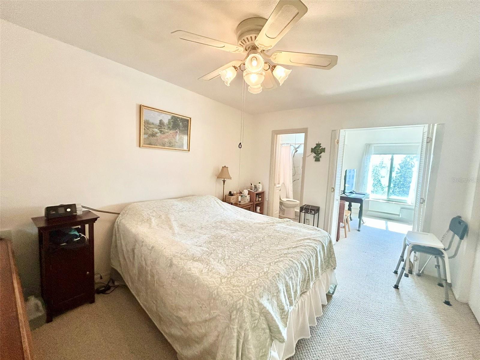 ON TOP OF THE WORLD - Residential