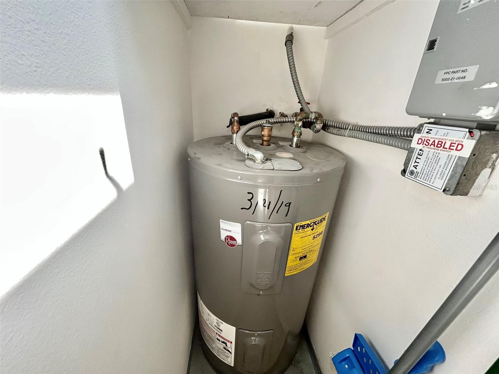 ON TOP OF THE WORLD - Residential