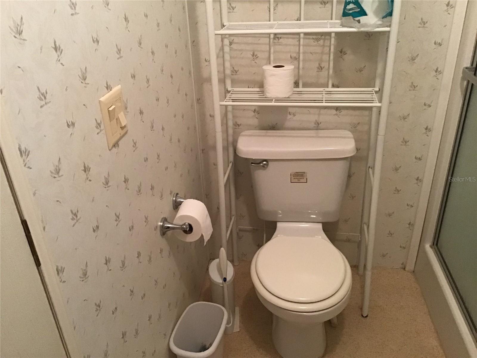 GOLDEN HOLIDAY ADD 01 - Residential