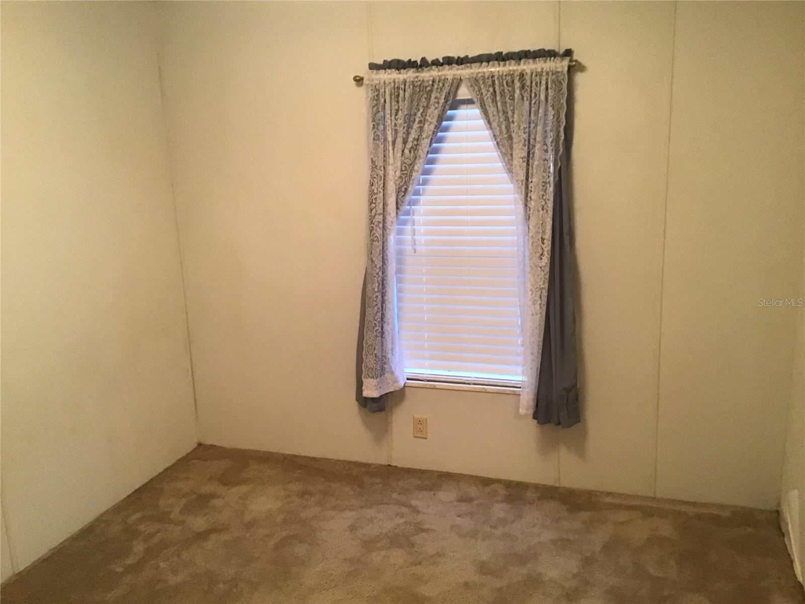 GOLDEN HOLIDAY ADD 01 - Residential