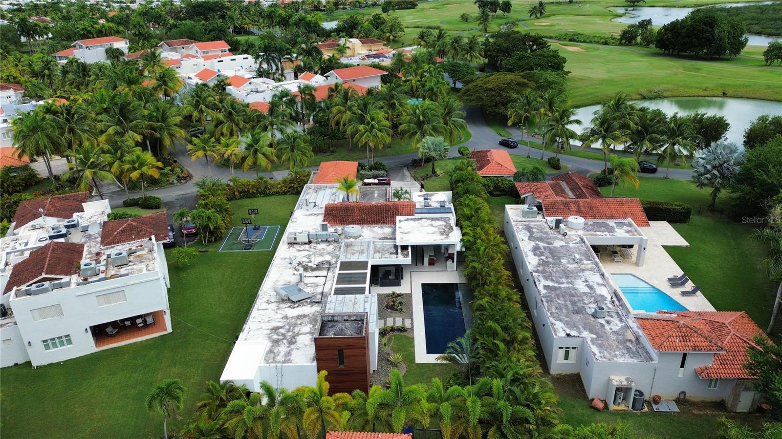 DORADO BEACH EAST - Residential