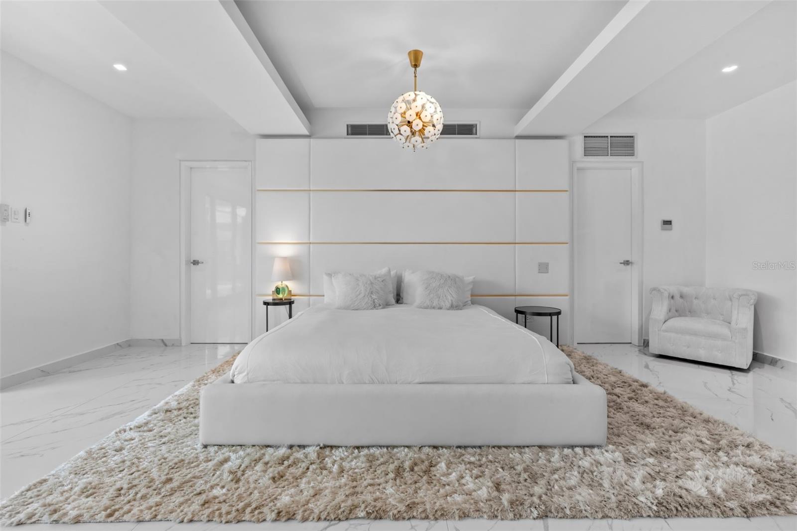 DORADO BEACH EAST - Residential