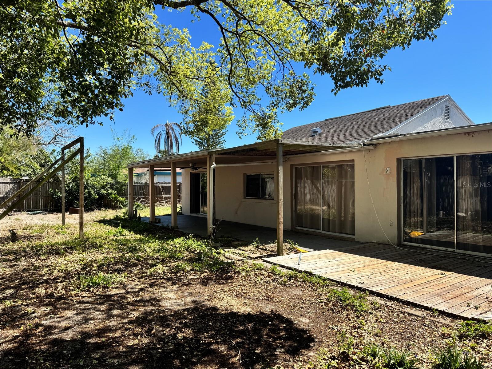 BEACON SQUARE - Residential