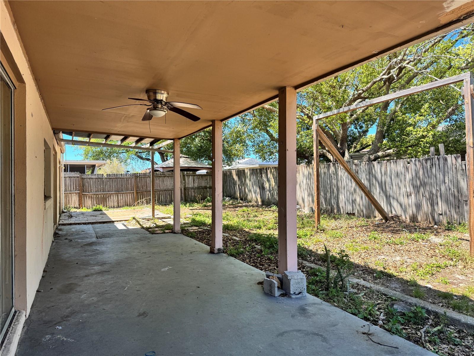 BEACON SQUARE - Residential