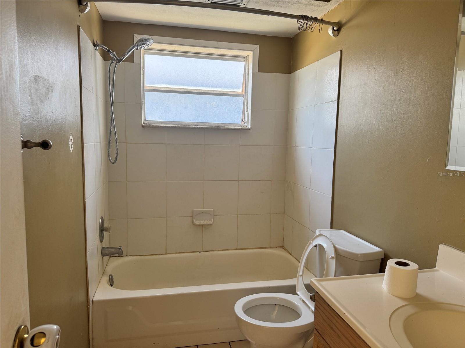 BEACON SQUARE - Residential