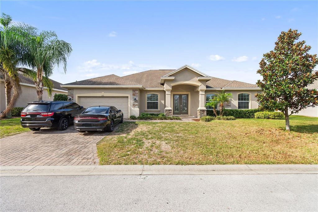 Photo of 2512 Sherwood Street, Winter Haven, FL 33881 (MLS # L4957675)