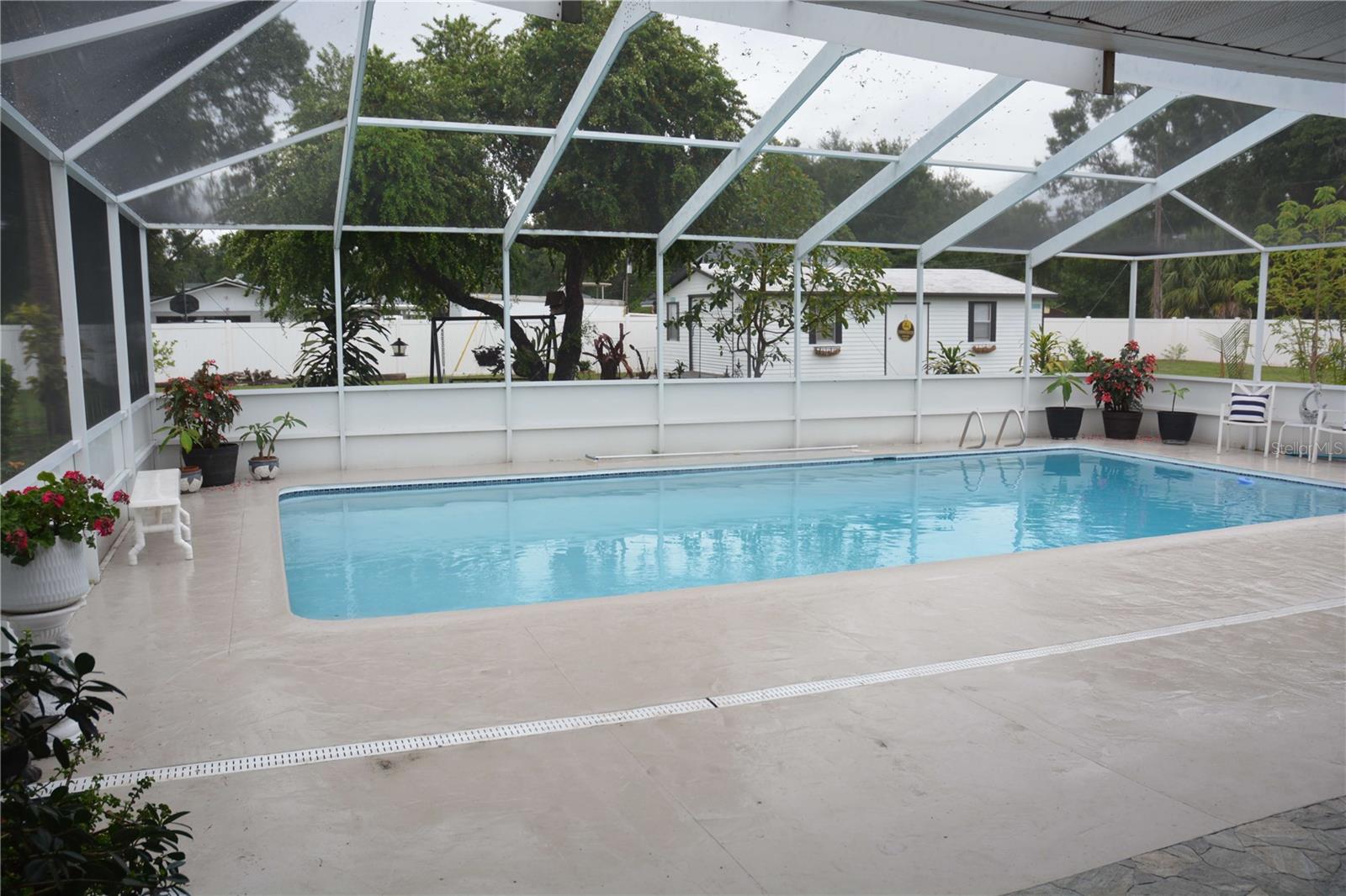 OAKVIEW ESTATES UN #3 - Residential