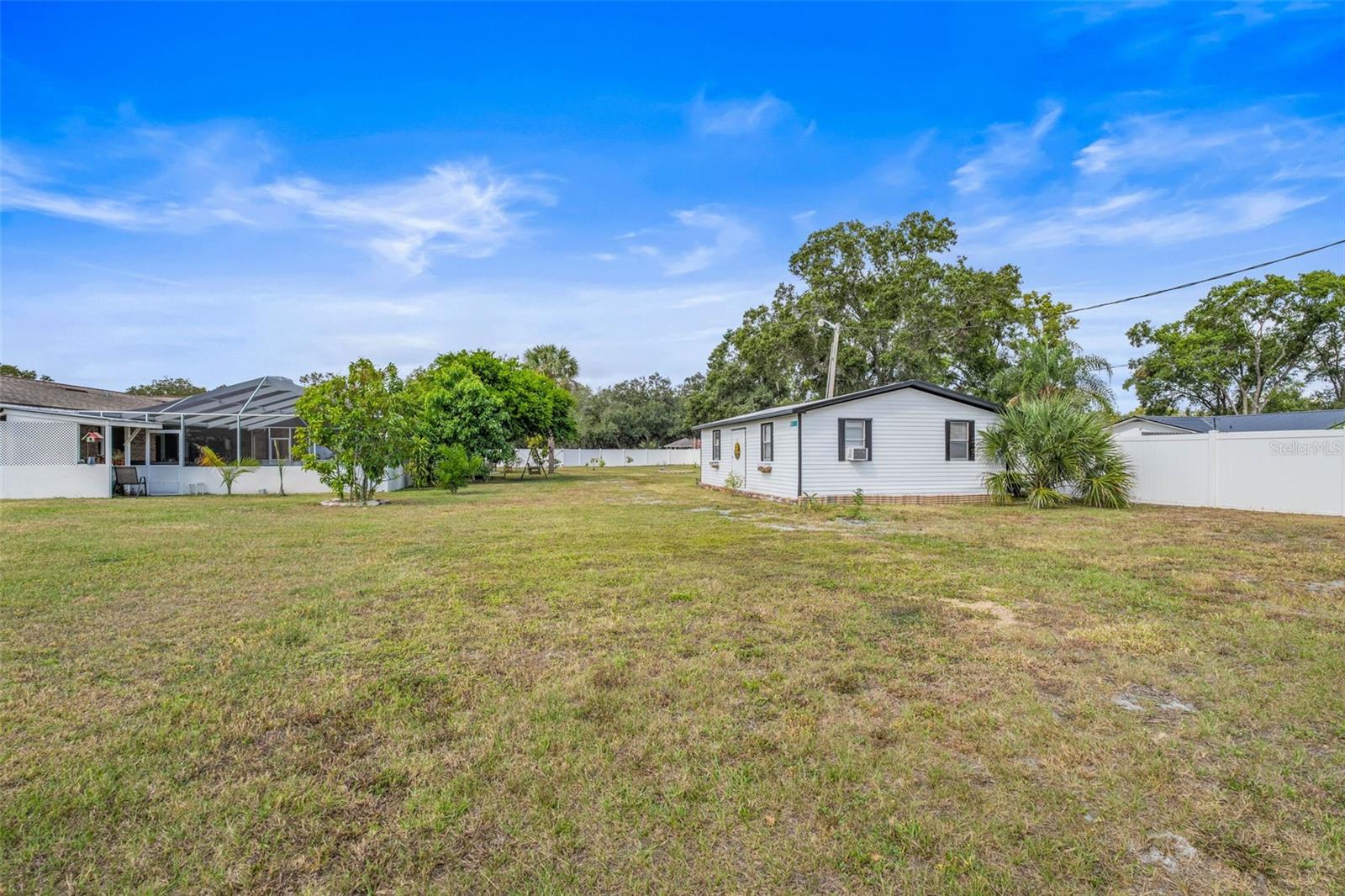 OAKVIEW ESTATES UN #3 - Residential