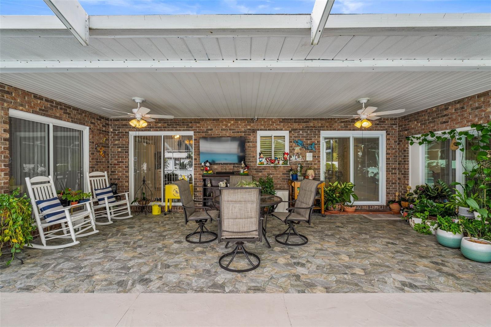 OAKVIEW ESTATES UN #3 - Residential