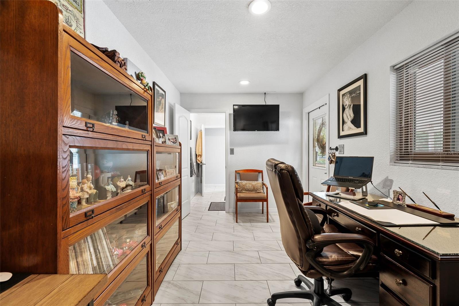 OAKVIEW ESTATES UN #3 - Residential