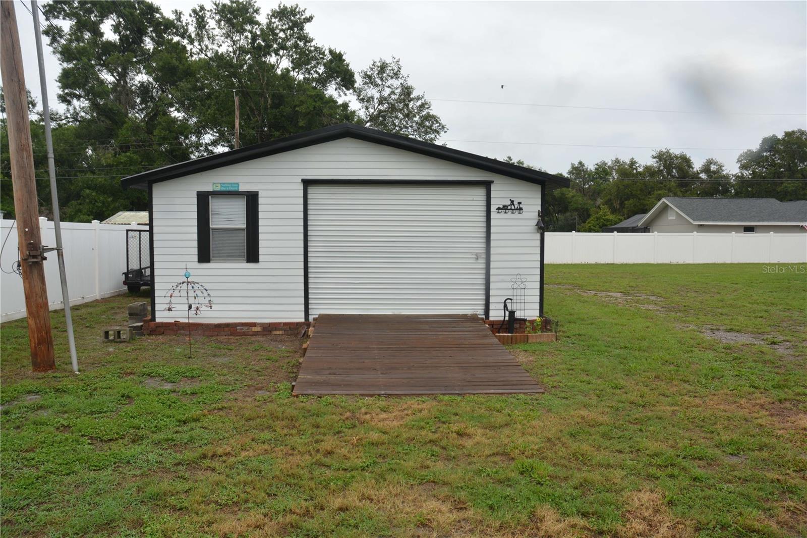 OAKVIEW ESTATES UN #3 - Residential