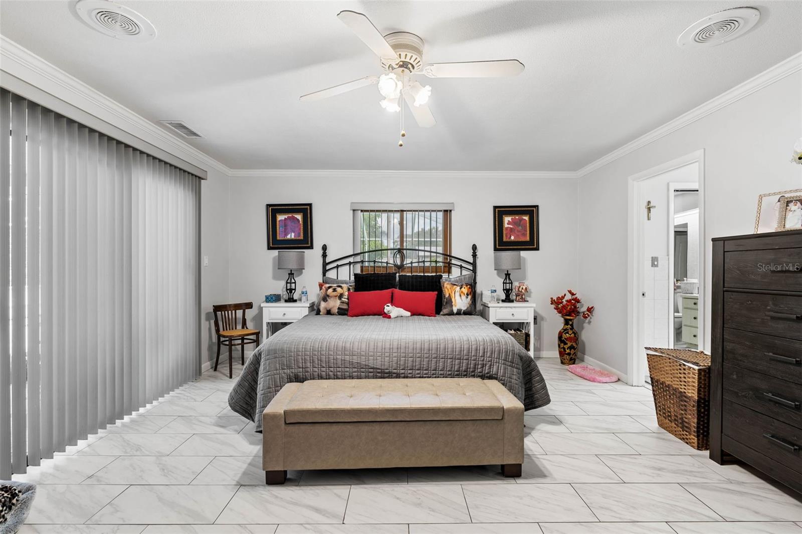 OAKVIEW ESTATES UN #3 - Residential