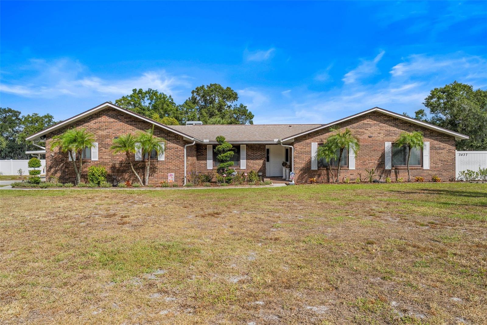 OAKVIEW ESTATES UN #3 - Residential