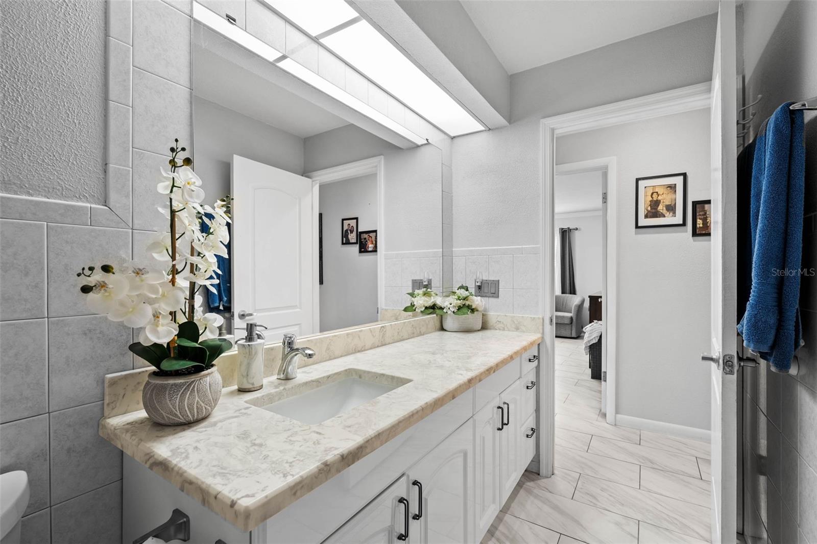 OAKVIEW ESTATES UN #3 - Residential