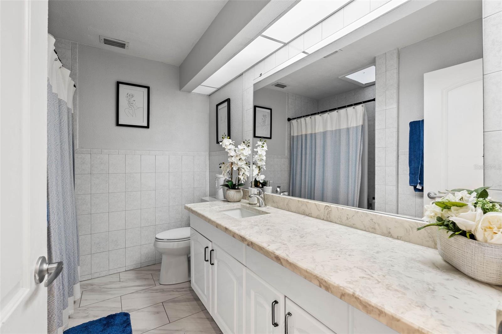 OAKVIEW ESTATES UN #3 - Residential