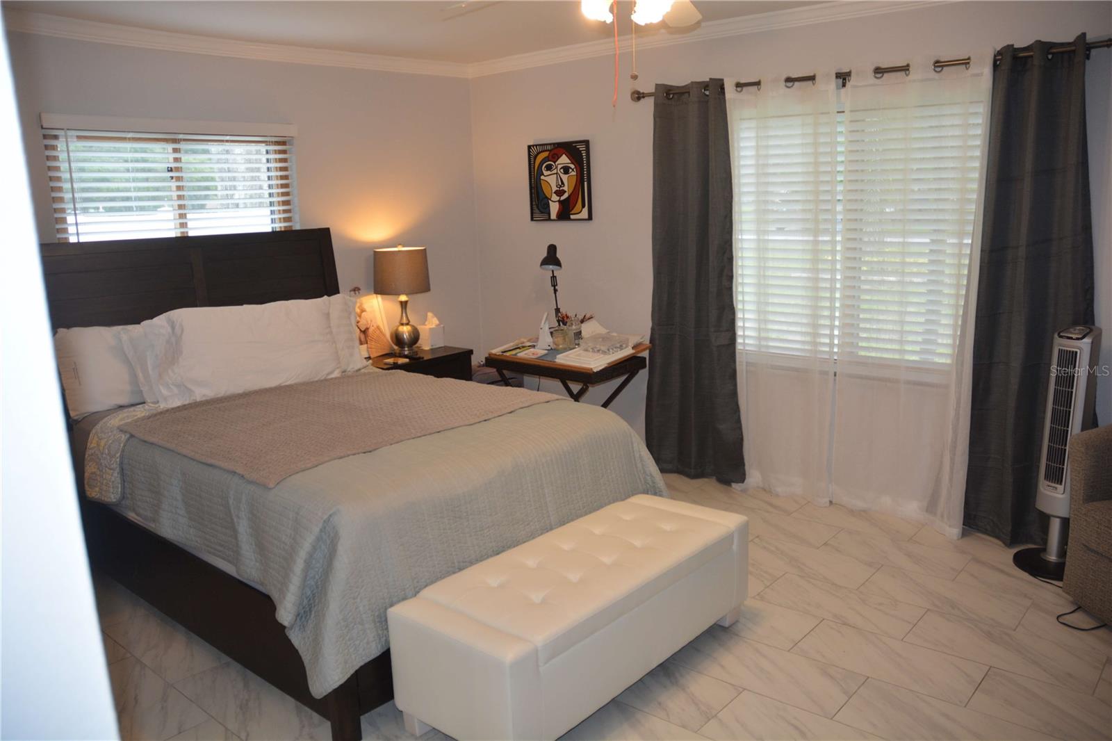 OAKVIEW ESTATES UN #3 - Residential