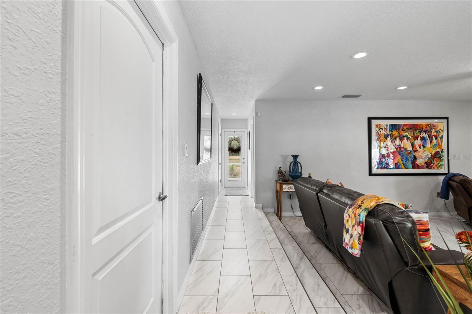 OAKVIEW ESTATES UN #3 - Residential