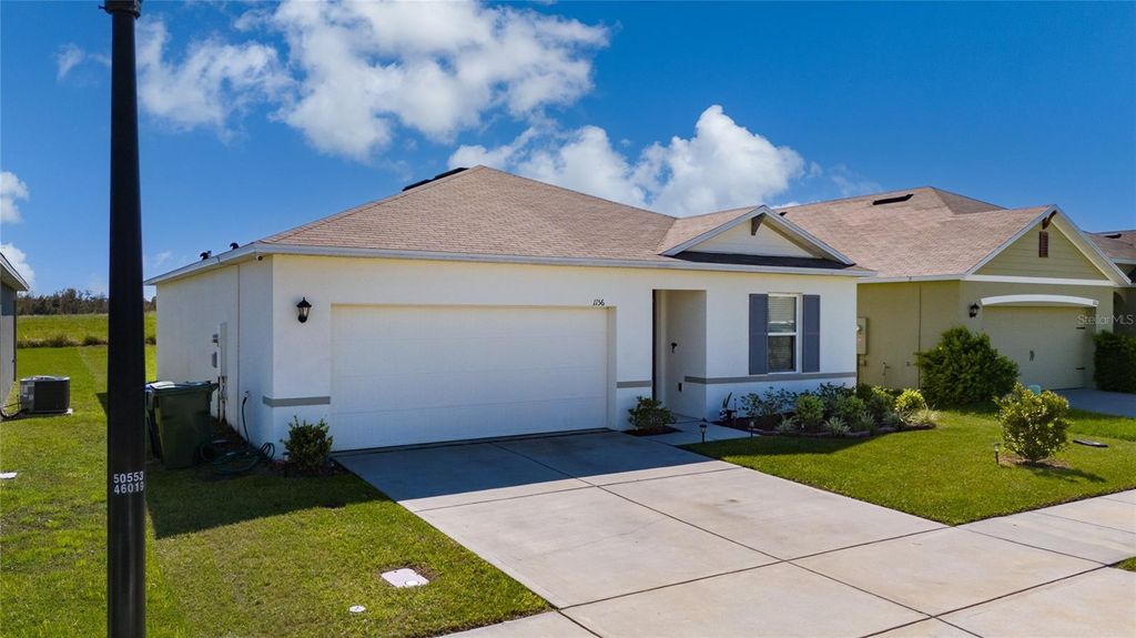 Photo of 1156 Cambridge Drive, Winter Haven, FL 33881 (MLS # S5132205)