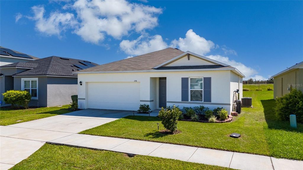 Photo of 1156 Cambridge Drive, Winter Haven, FL 33881 (MLS # S5132205)