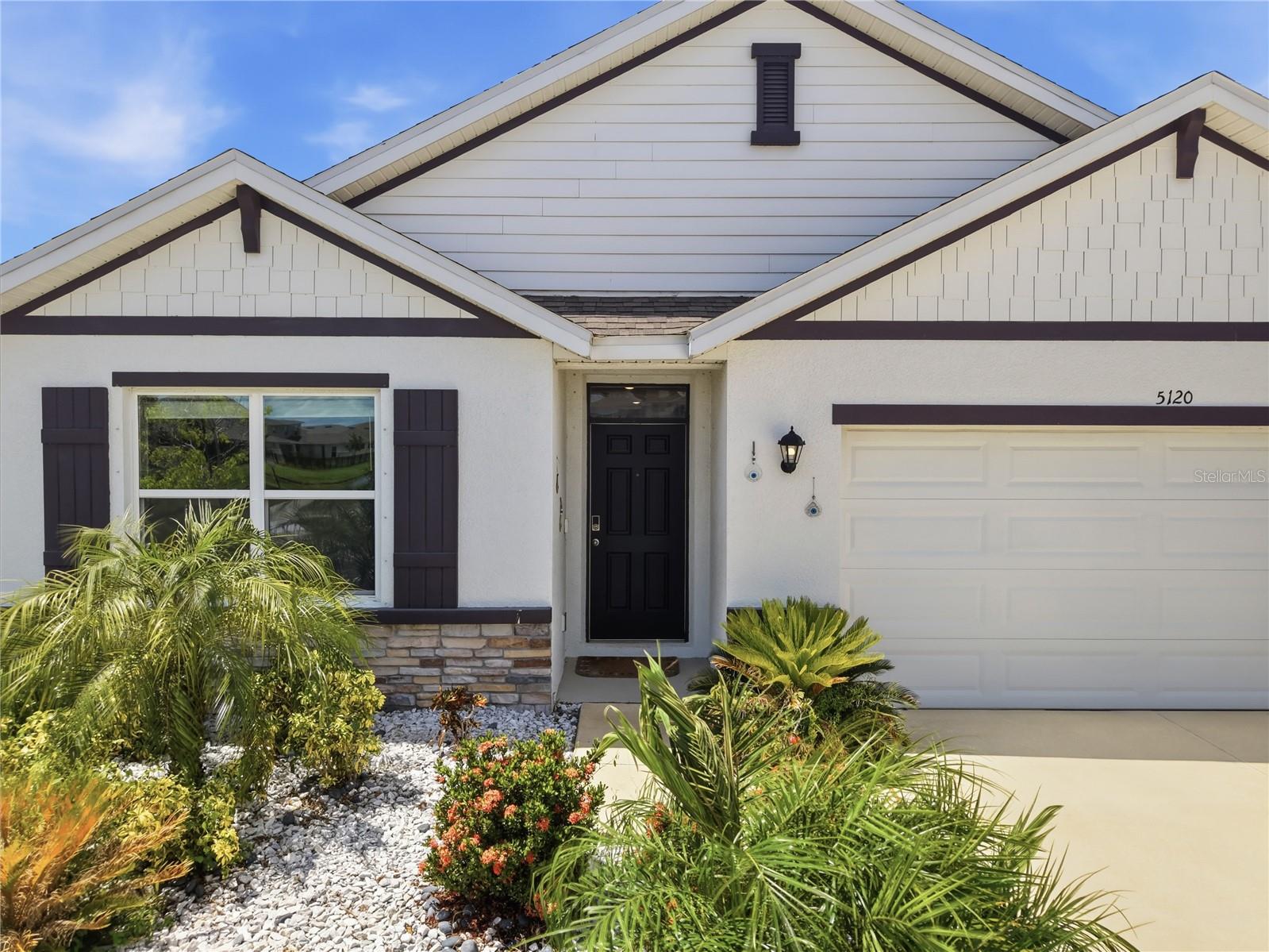 5120 VECCHIO COURT