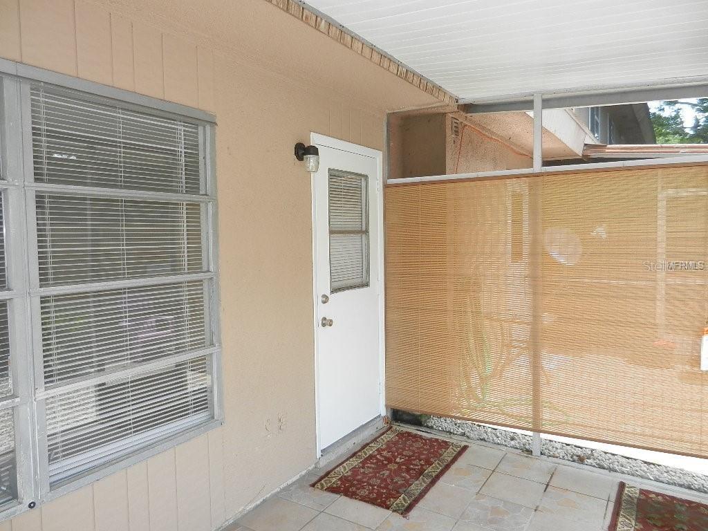 FAIRWAY OAKS - Residential Lease