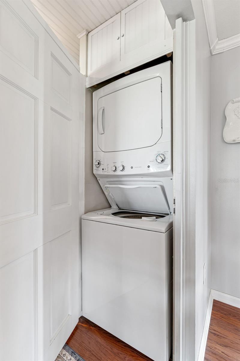 LA CASA CONDO - Residential