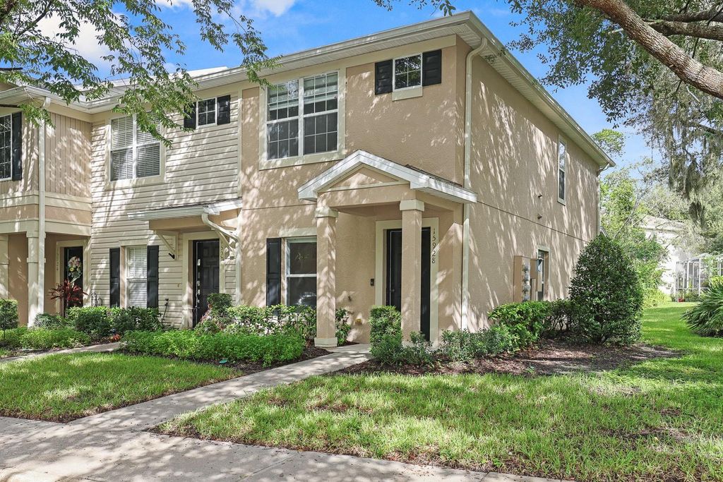 Photo of 15928 Fishhawk View Drive, Lithia, FL 33547 (MLS # TB8421183)