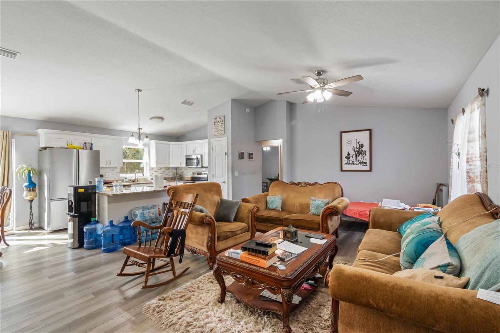 MARION OAKS UN 04 - Residential