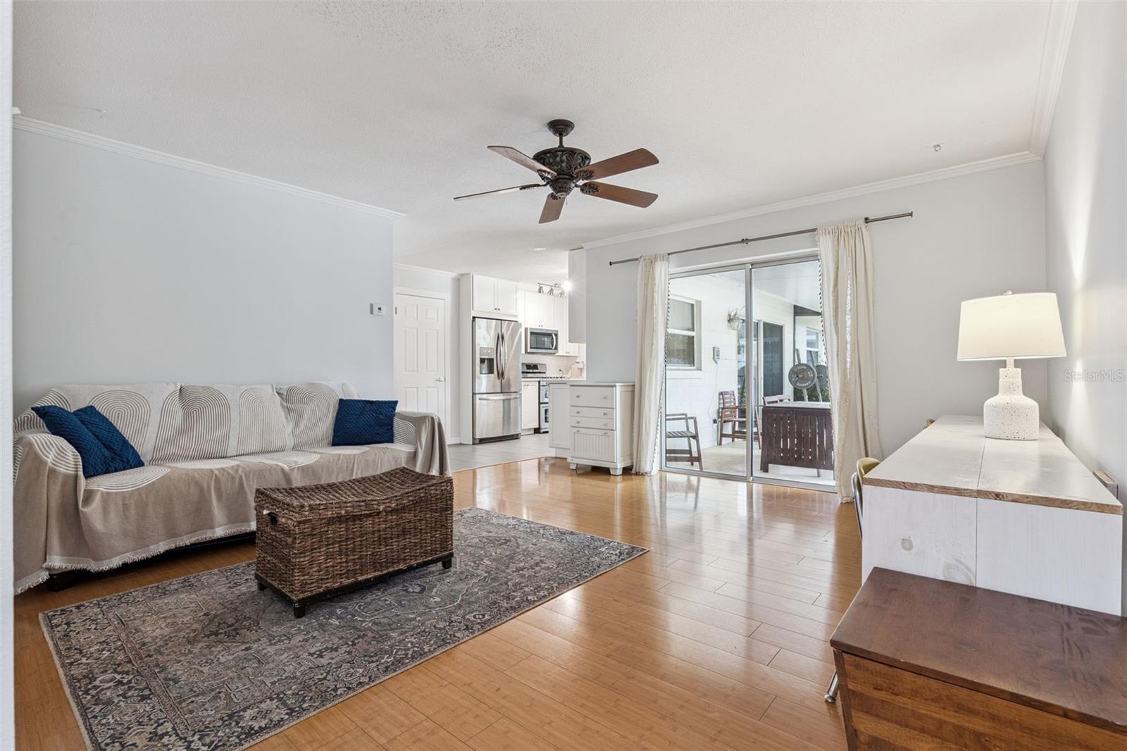 INDIAN HILLS - Residential