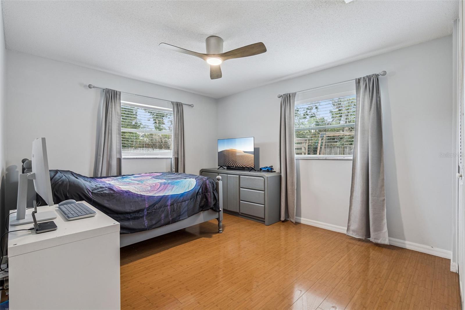 INDIAN HILLS - Residential