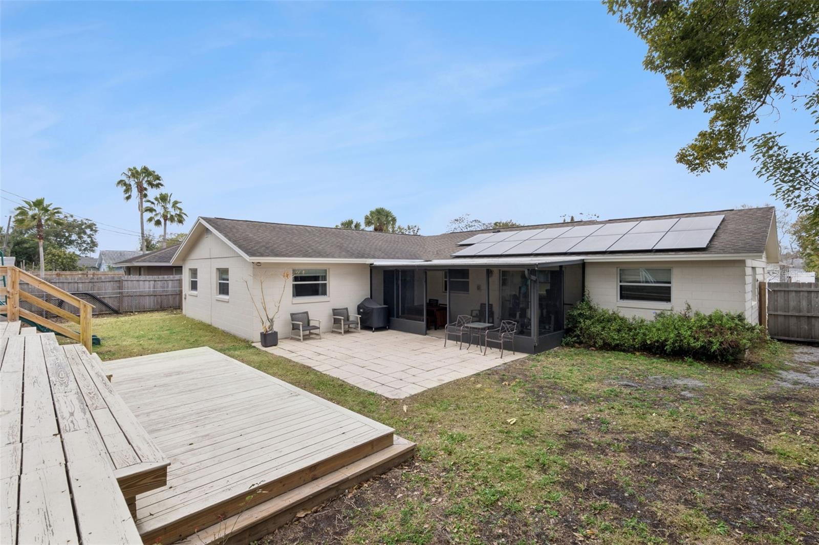 INDIAN HILLS - Residential