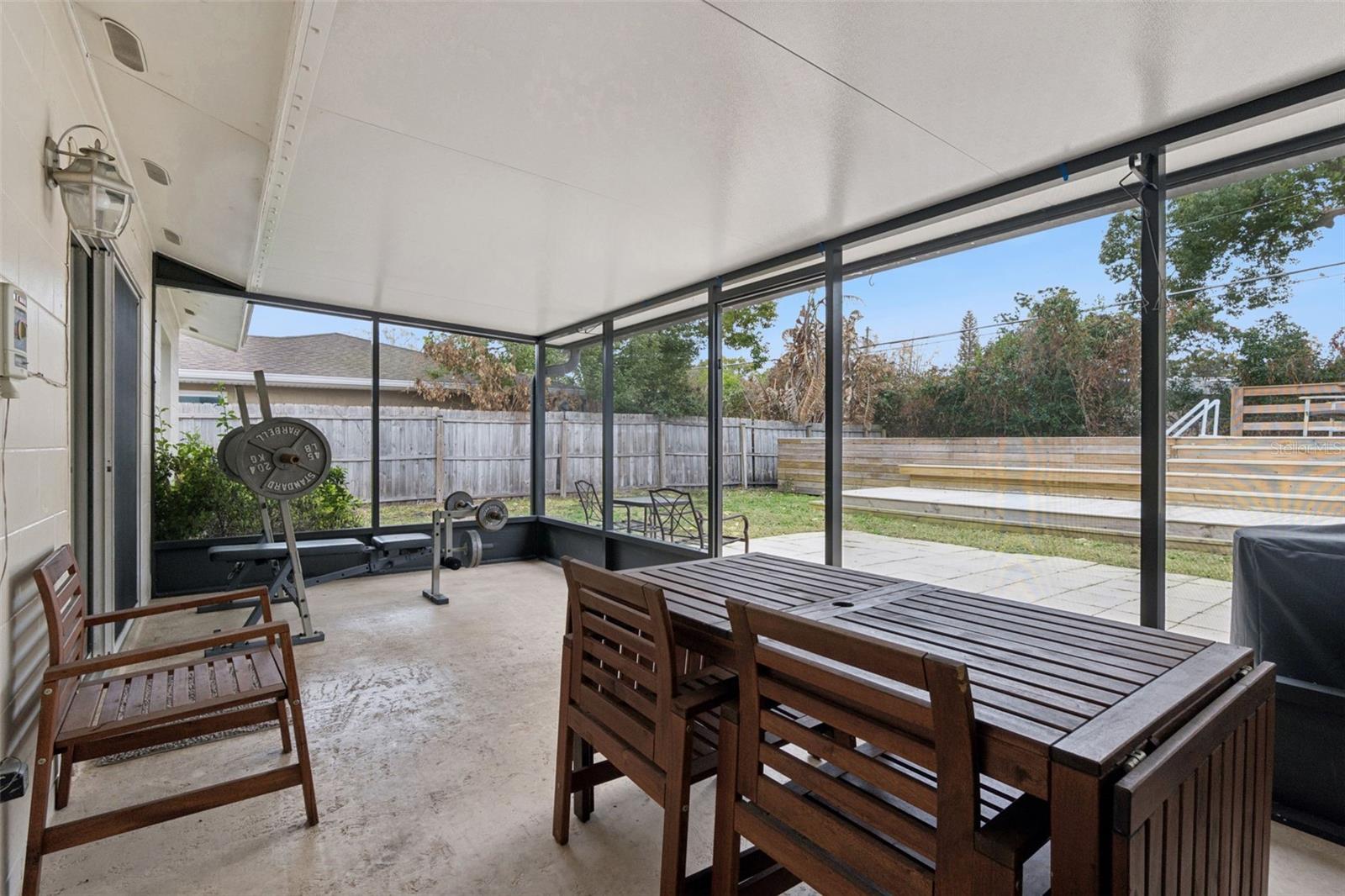 INDIAN HILLS - Residential