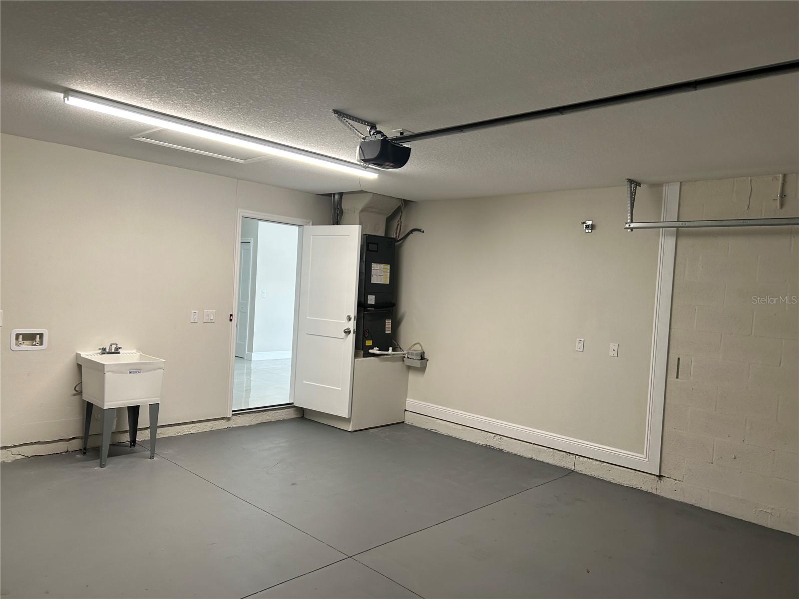 HIBISCUS GARDENS - Residential