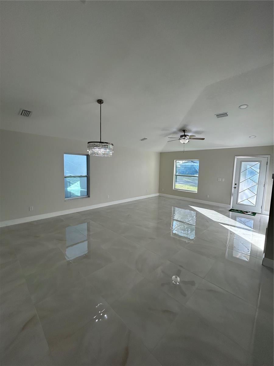 HIBISCUS GARDENS - Residential