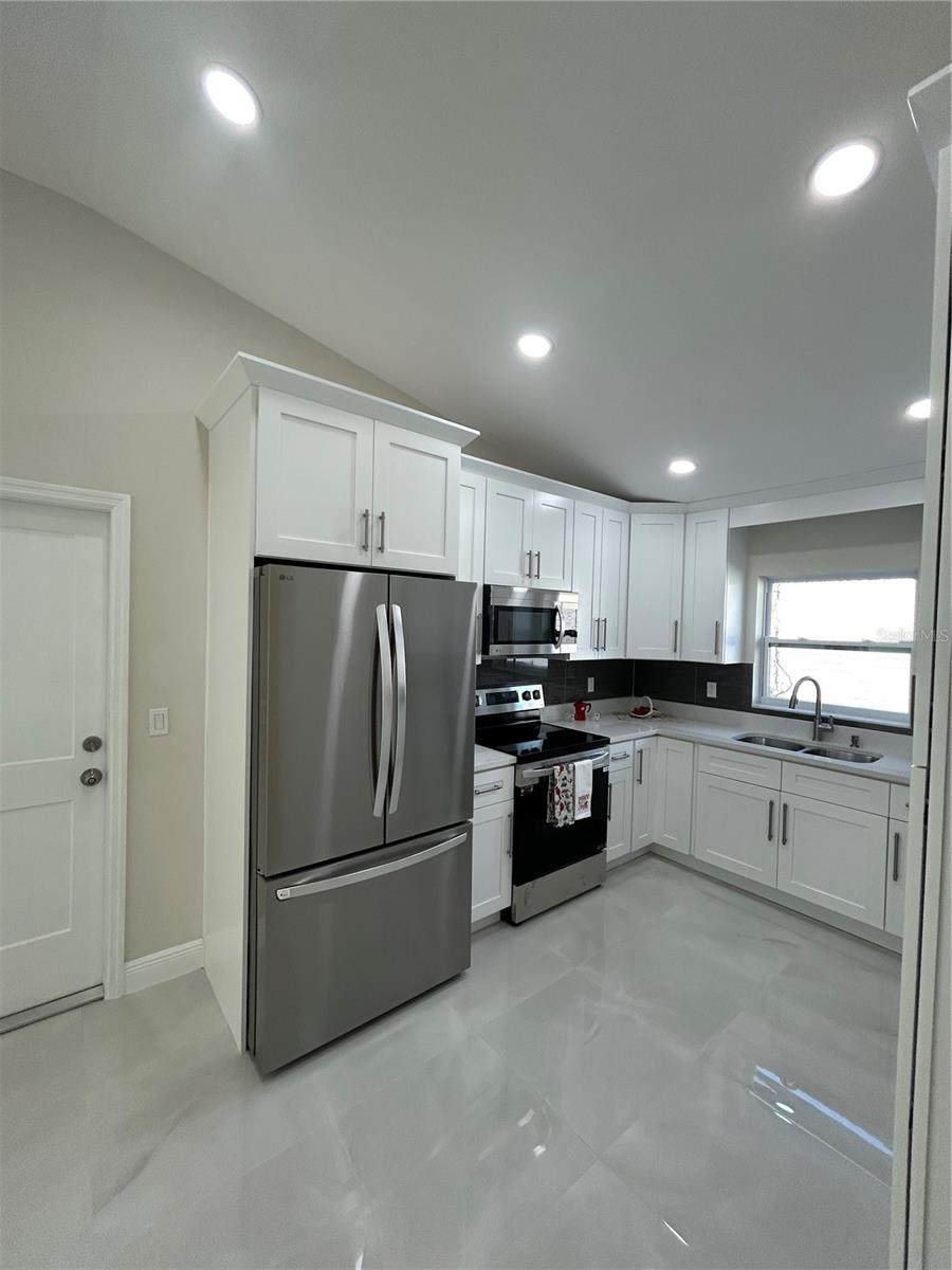 HIBISCUS GARDENS - Residential