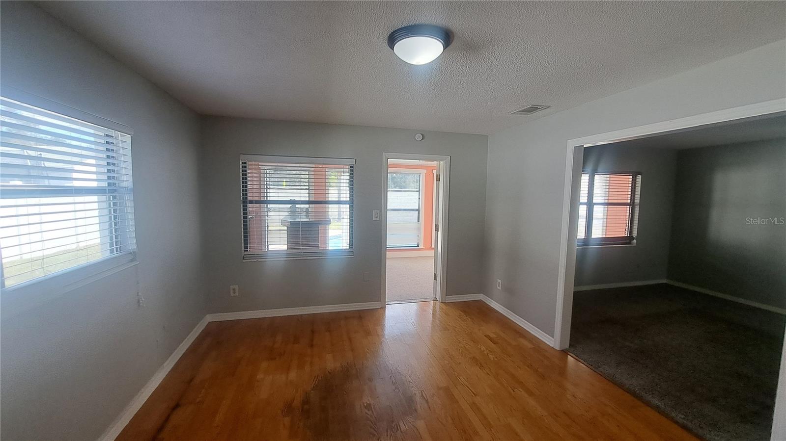 FLORENCE HEIGHTS - Residential Lease