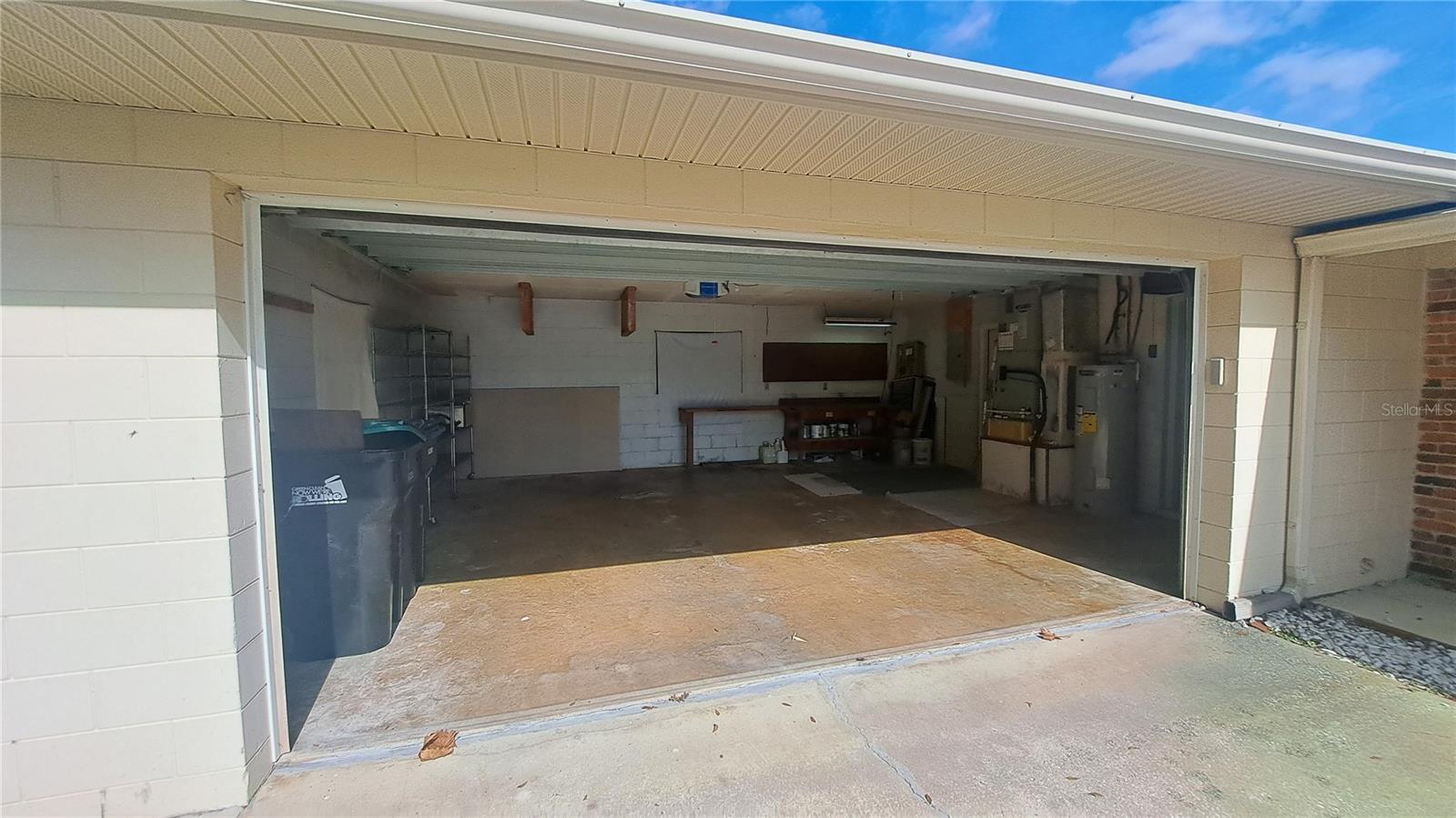 FLORENCE HEIGHTS - Residential Lease