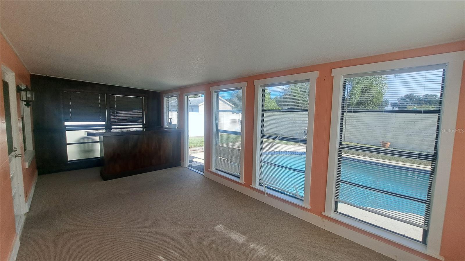 FLORENCE HEIGHTS - Residential Lease