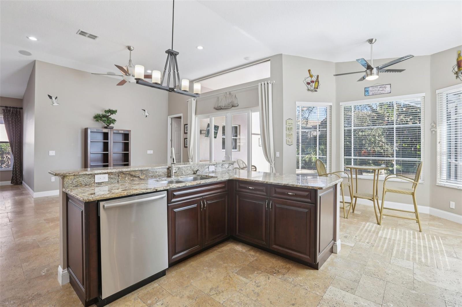 OAKMONT - Residential