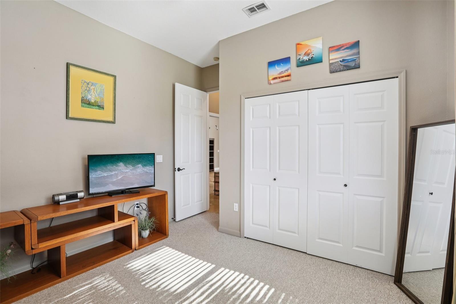 OAKMONT - Residential